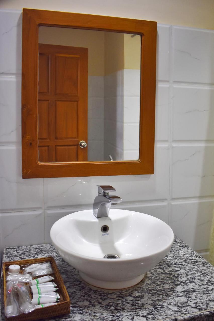 Shwe Poe Eain Hotel New Bagan 外观 照片