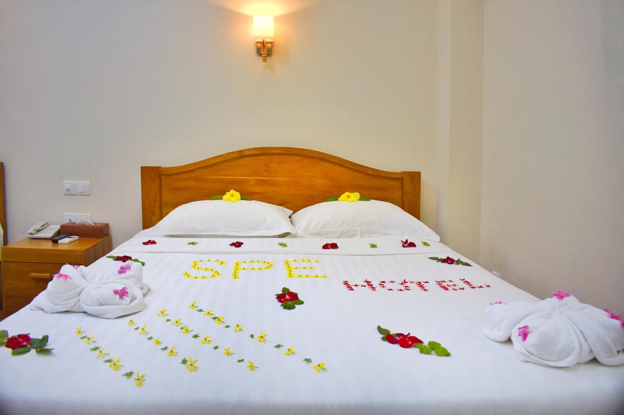 Shwe Poe Eain Hotel New Bagan 外观 照片