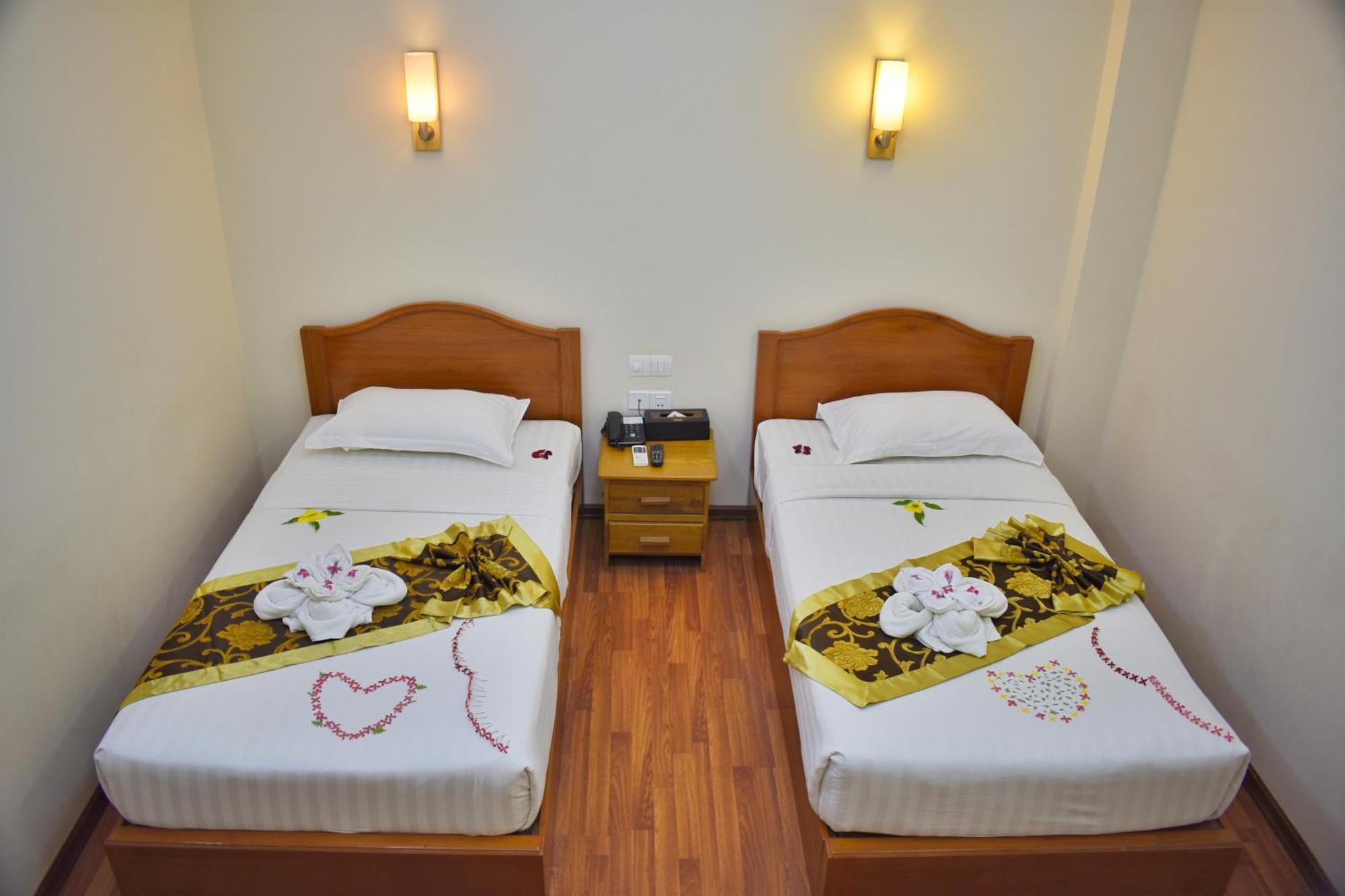 Shwe Poe Eain Hotel New Bagan 外观 照片