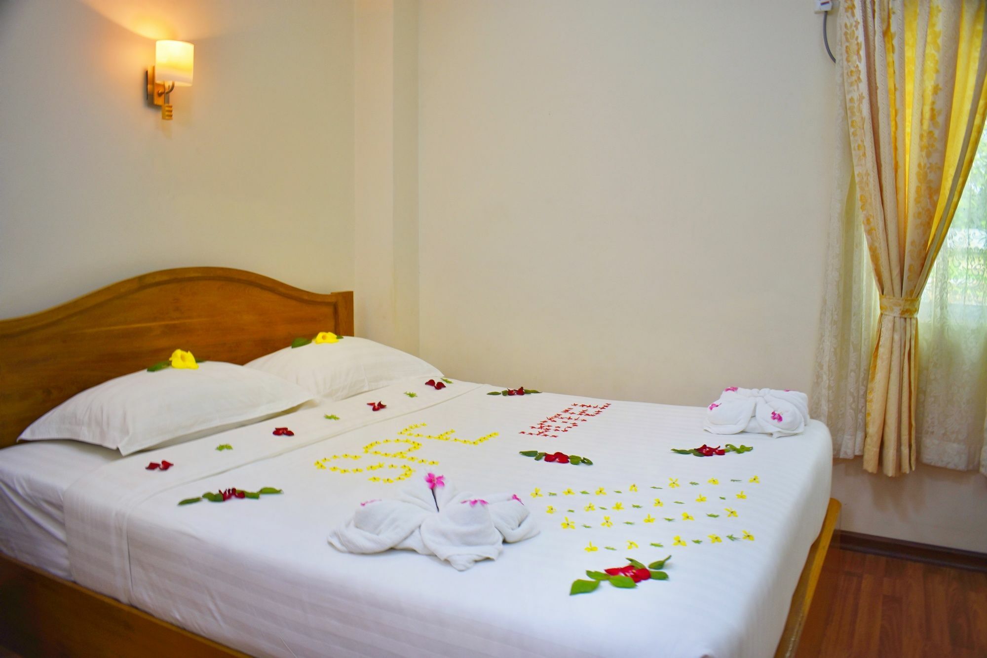 Shwe Poe Eain Hotel New Bagan 外观 照片