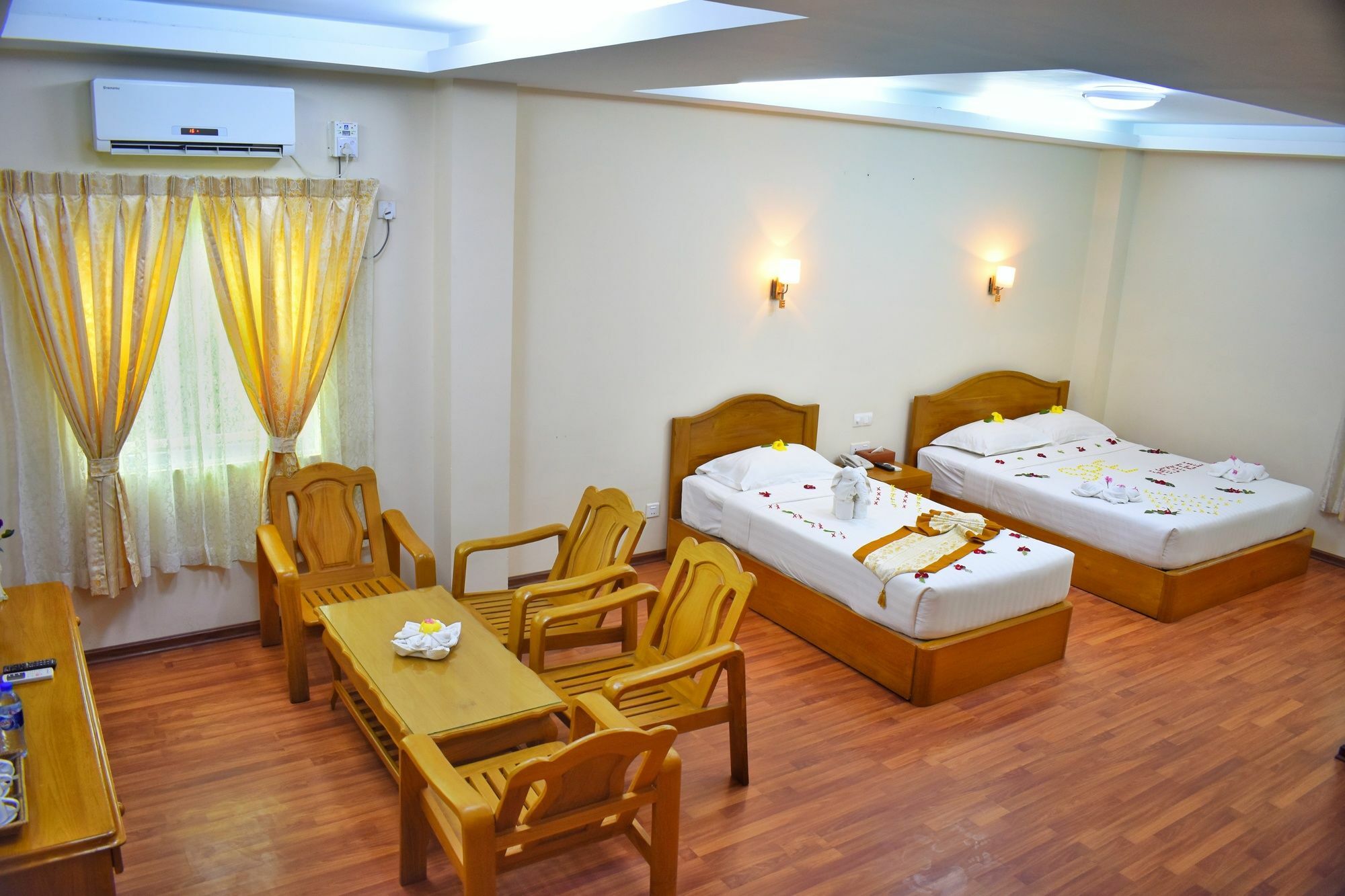 Shwe Poe Eain Hotel New Bagan 外观 照片