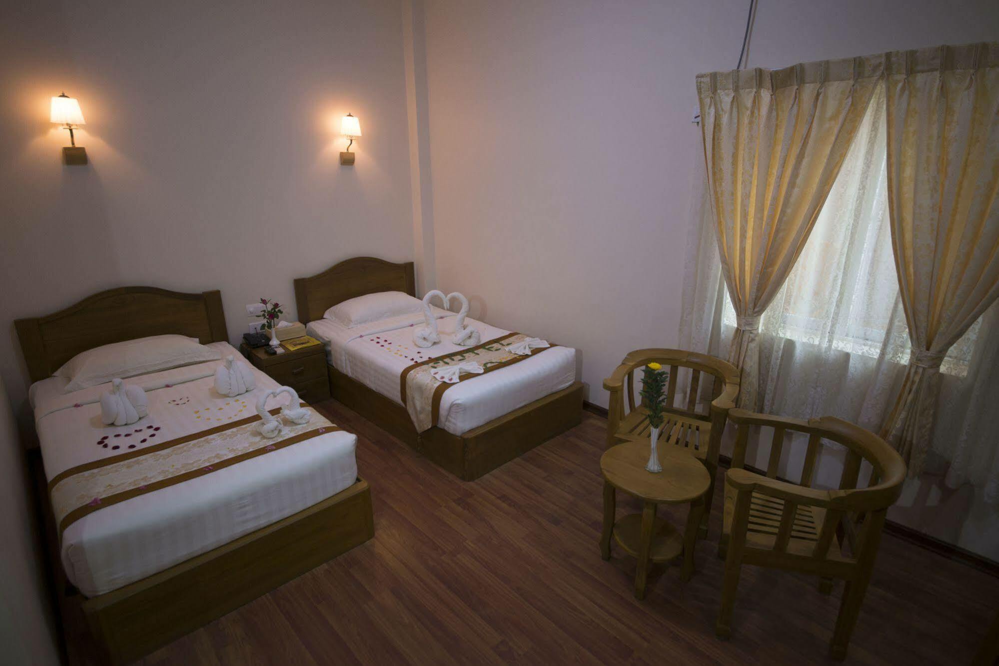 Shwe Poe Eain Hotel New Bagan 外观 照片